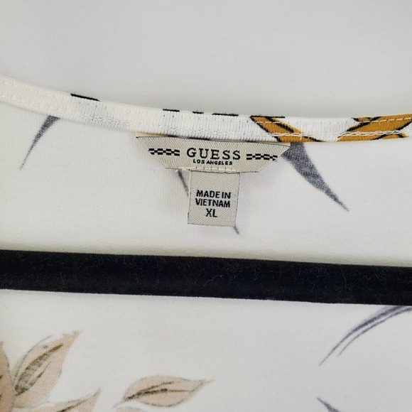 Guess Celina tie front crop top low cut NWT - Picture 6 of 9